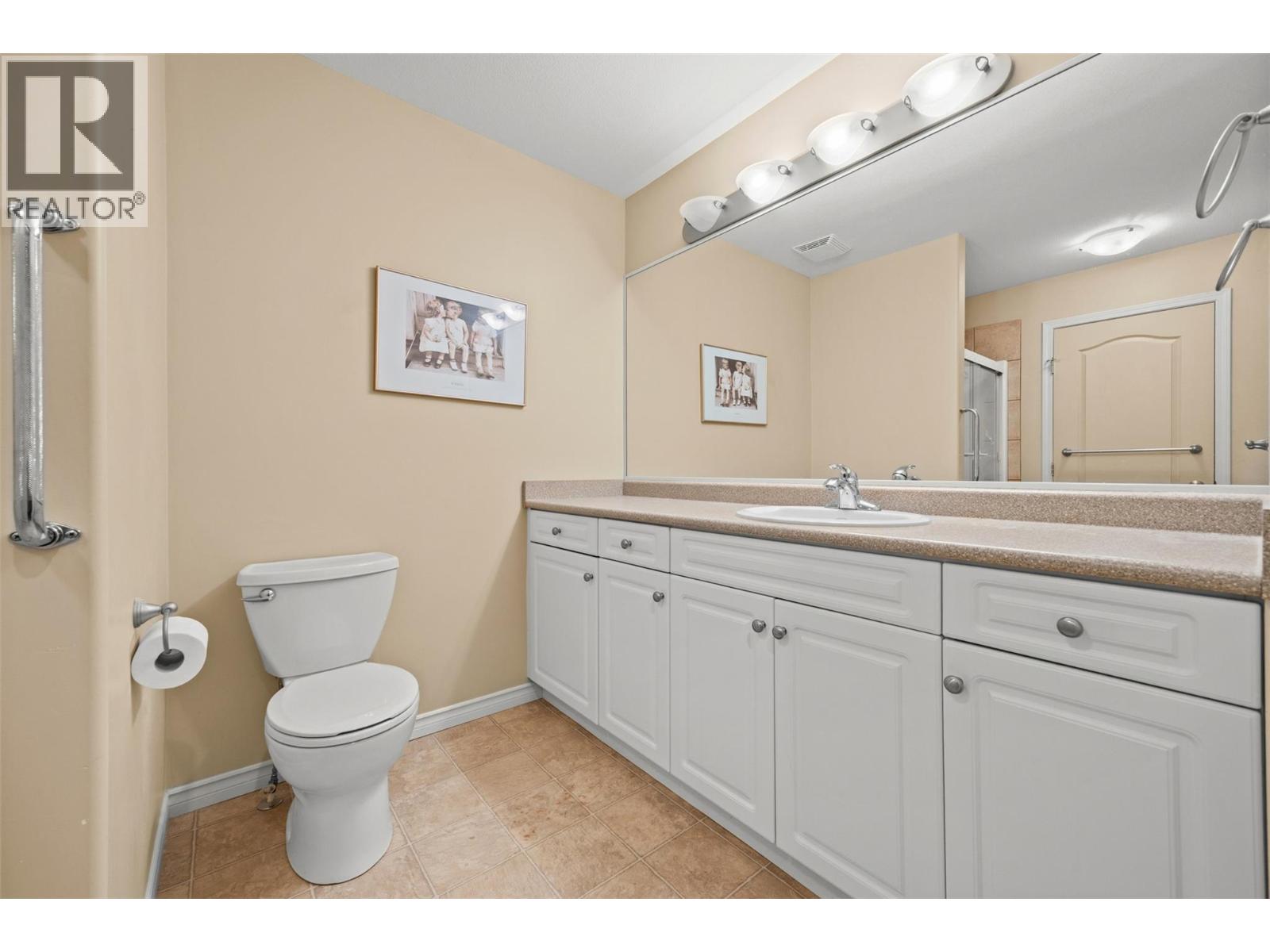 8 3512 Ridge Boulevard, West Kelowna