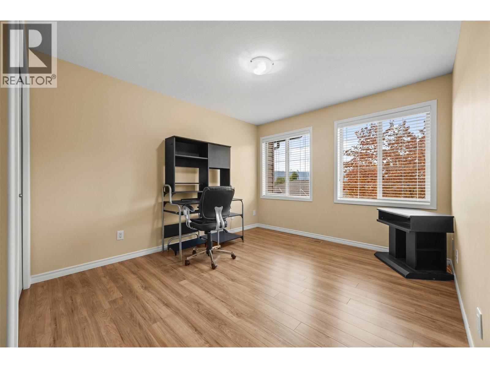 8 3512 Ridge Boulevard, West Kelowna