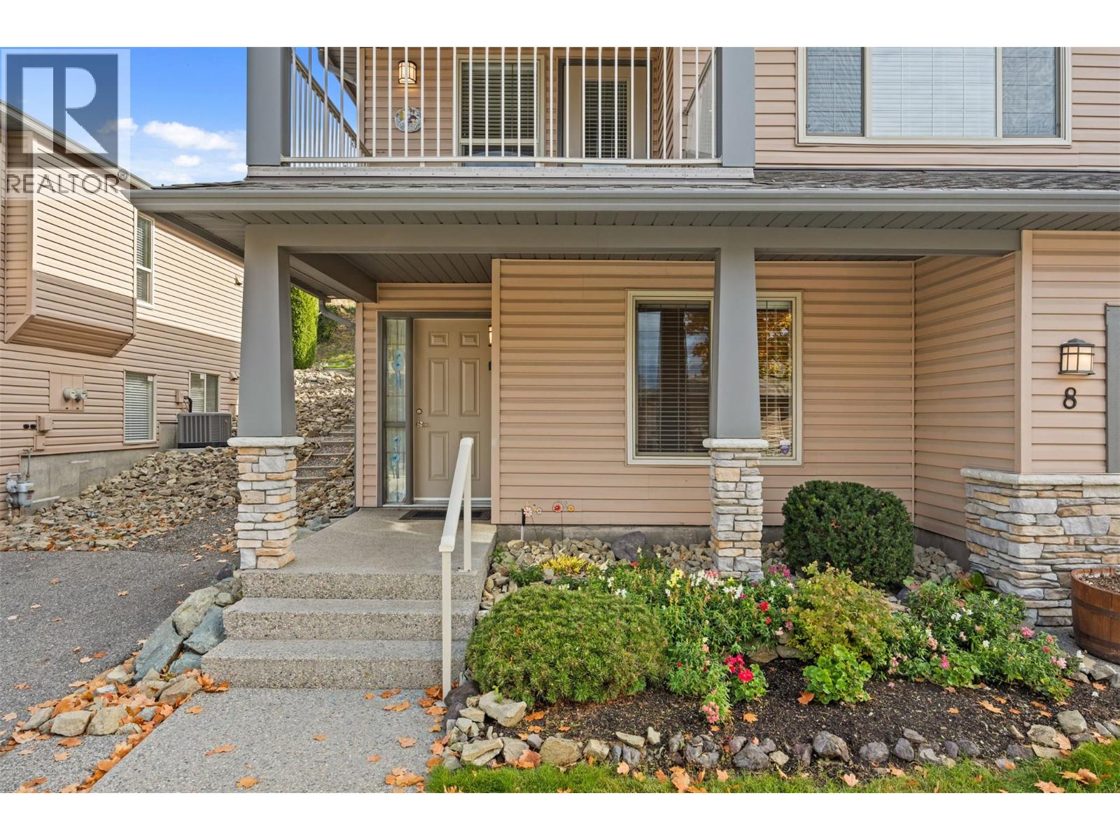 8 3512 Ridge Boulevard, West Kelowna