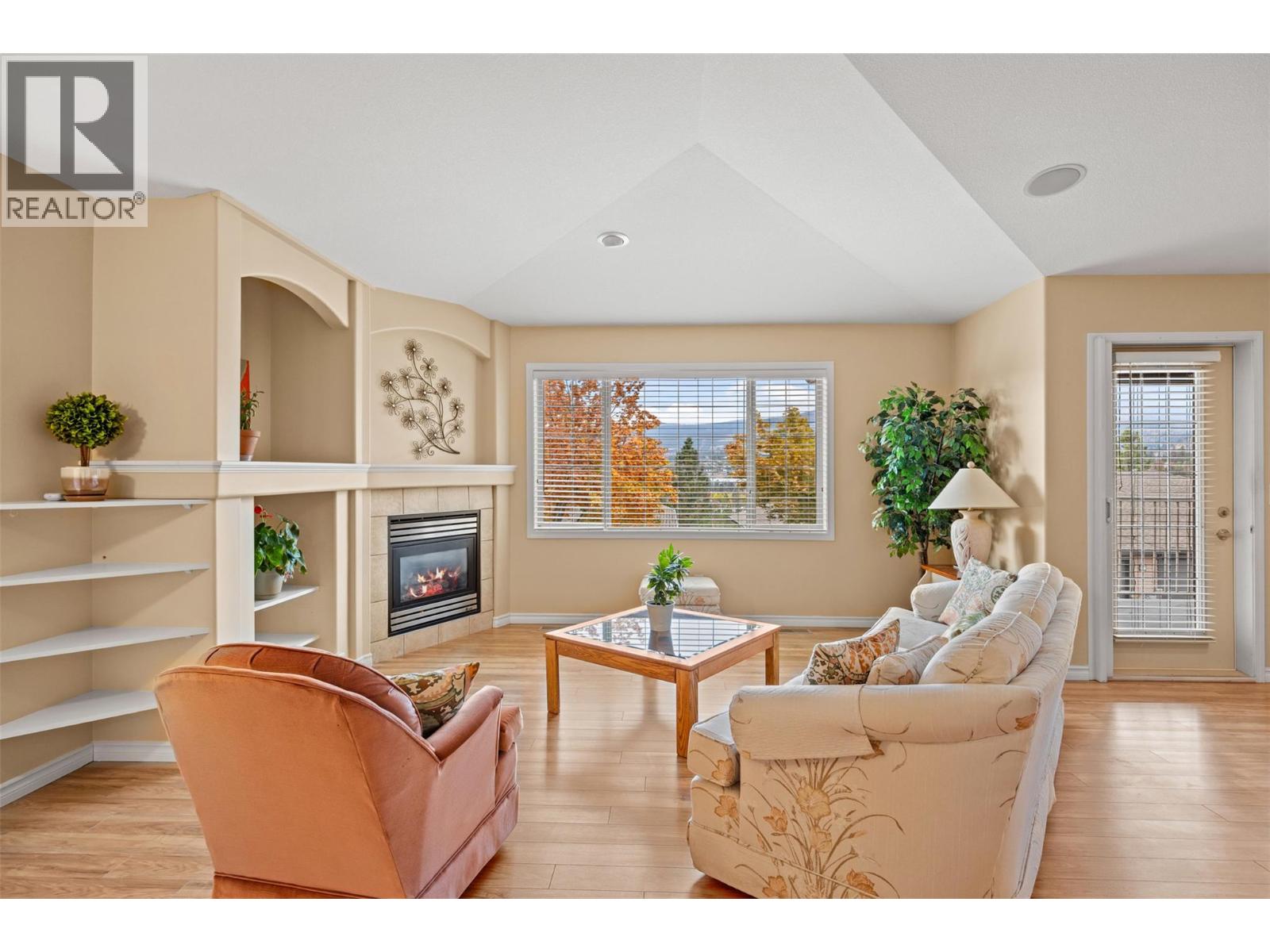 8 3512 Ridge Boulevard, West Kelowna