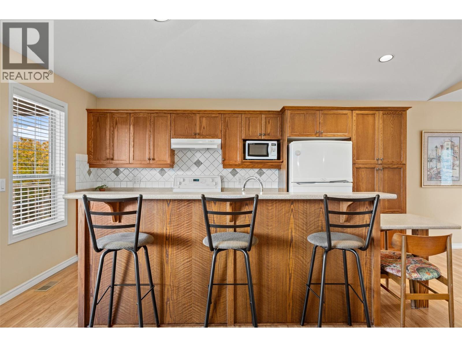 8 3512 Ridge Boulevard, West Kelowna