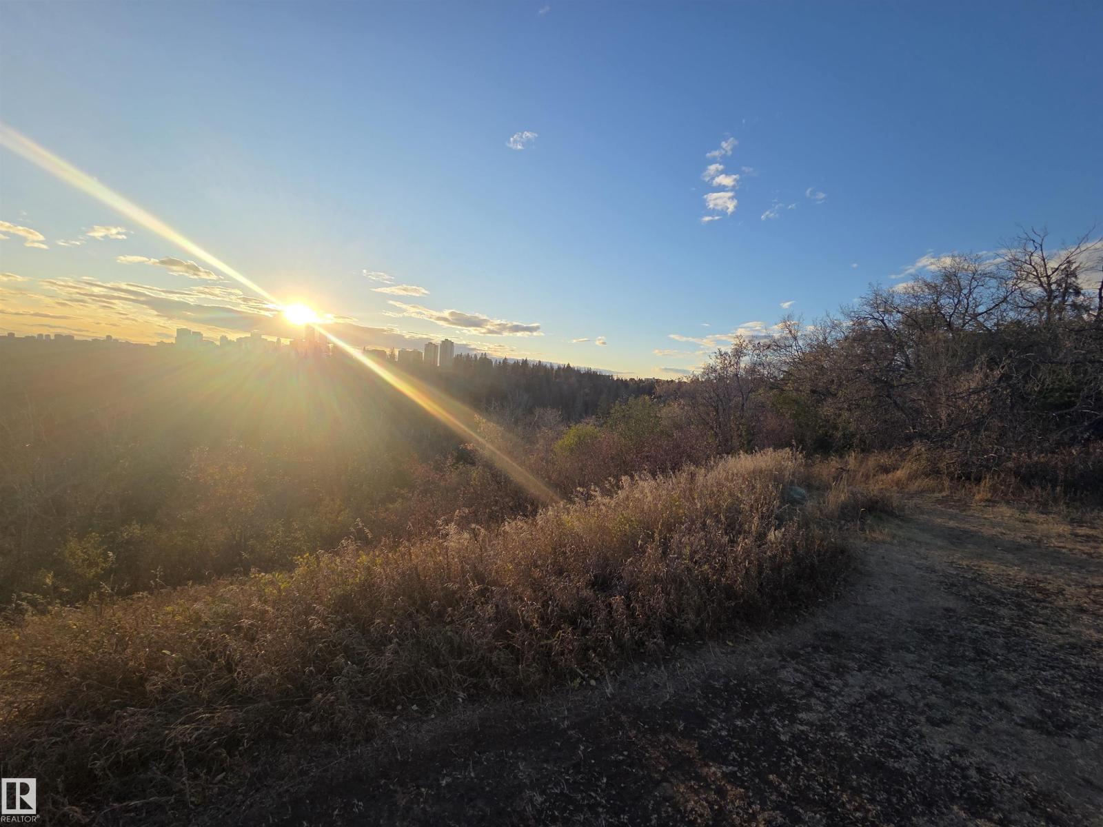 7508 111 ave NW NW, Edmonton