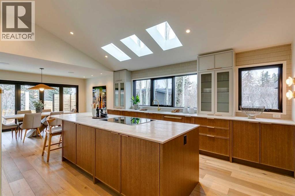 Single Family House 4 Level for Sale in  Elizabeth Road SW Britannia Calgary 