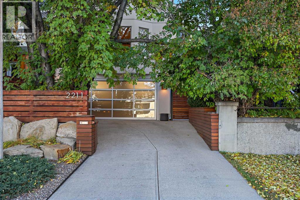 Single Family House for Sale in   Street SW Richmond Calgary 