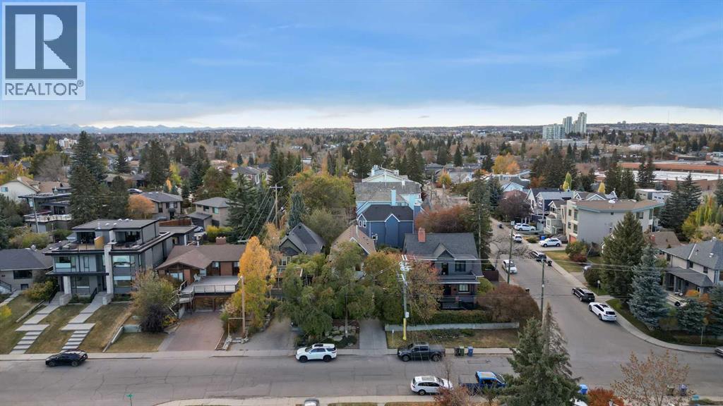 2211 19 Street SW, Calgary, Alberta