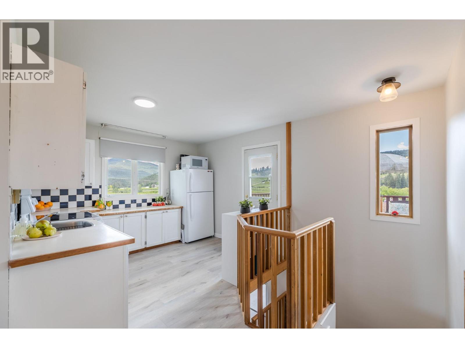 7515 Hillborn Street, Summerland