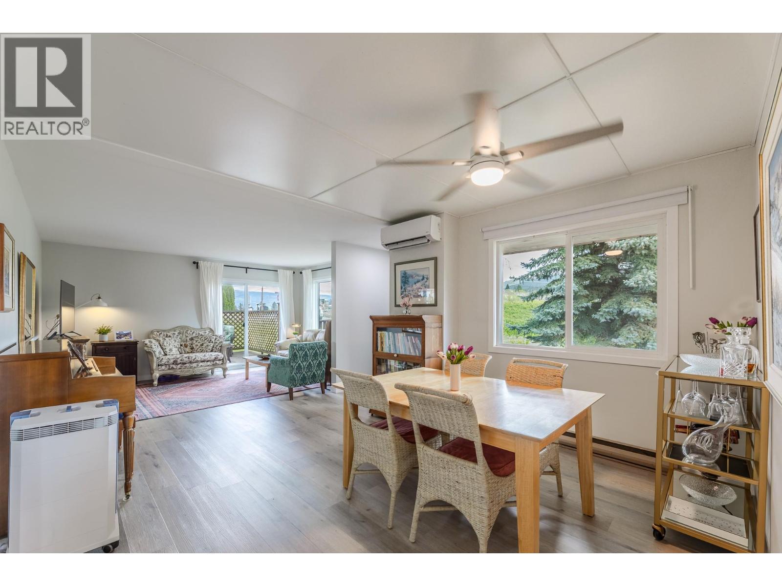 7515 Hillborn Street, Summerland