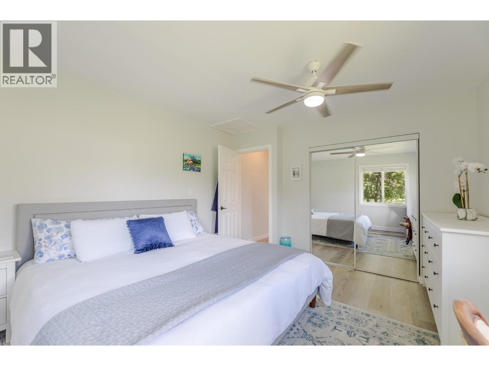 7515 Hillborn Street, Summerland