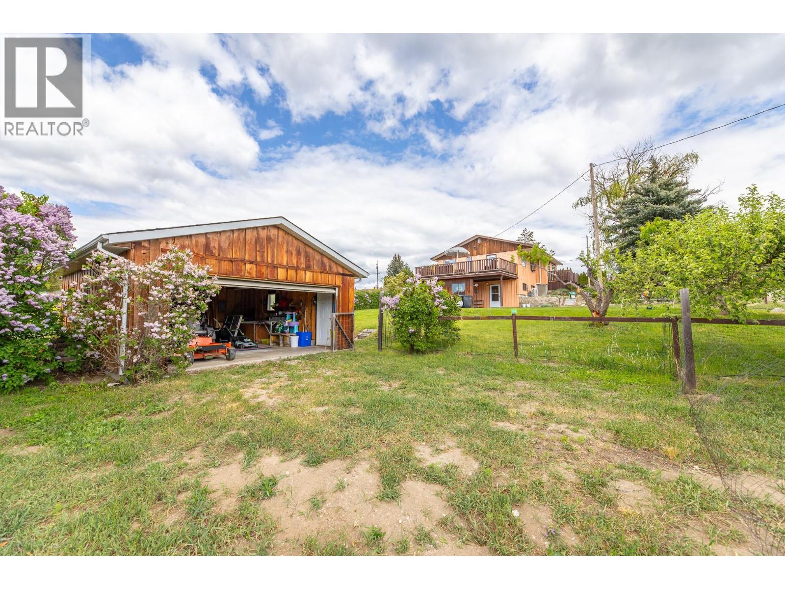 7515 Hillborn Street, Summerland