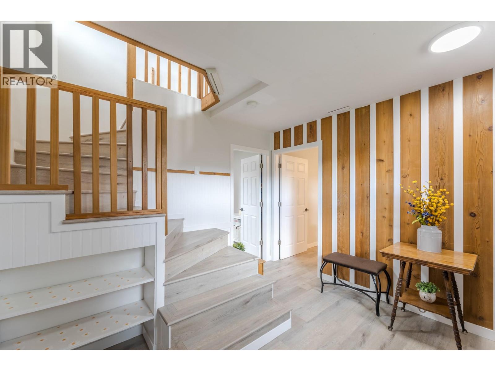 7515 Hillborn Street, Summerland