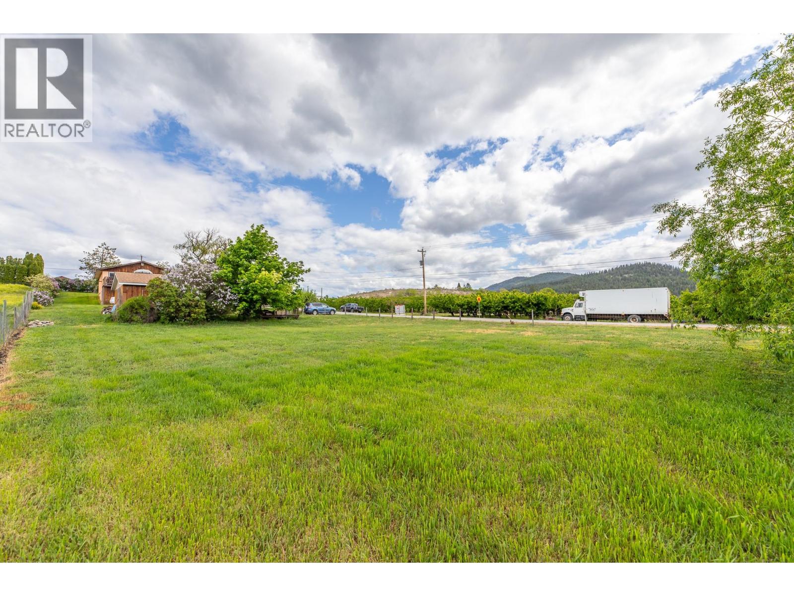 7515 Hillborn Street, Summerland