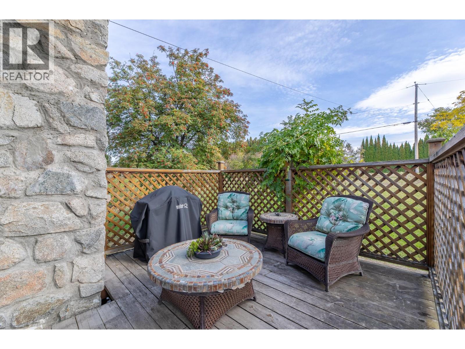 7515 Hillborn Street, Summerland