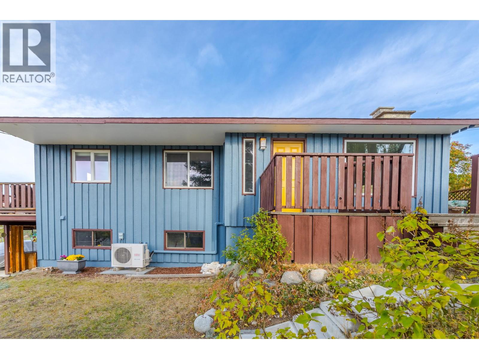7515 Hillborn Street, Summerland