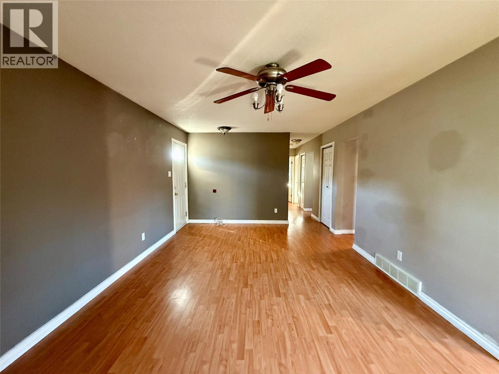 705 14th Avenue S, Cranbrook