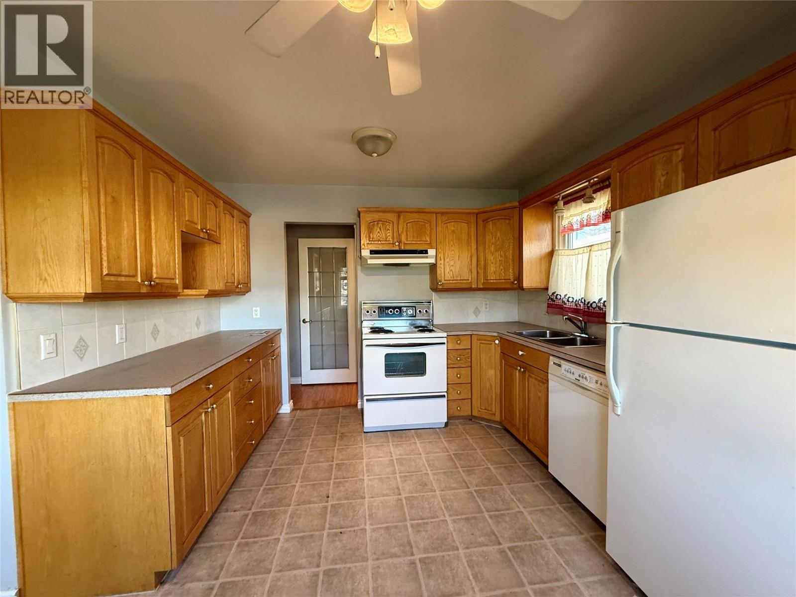 705 14th Avenue S, Cranbrook