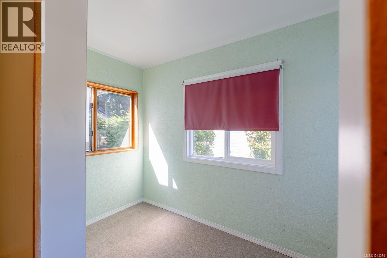 9 5150 Christie Rd, Ladysmith