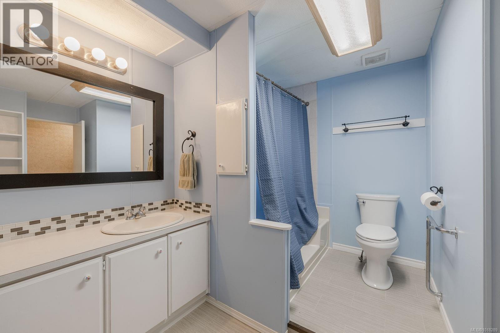 9 5150 Christie Rd, Ladysmith