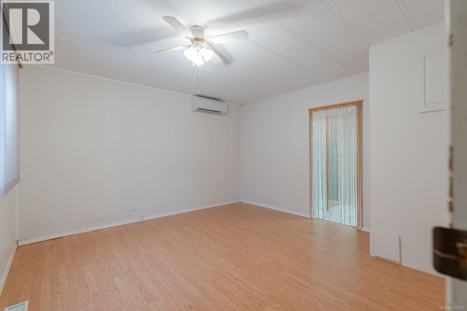 9 5150 Christie Rd, Ladysmith