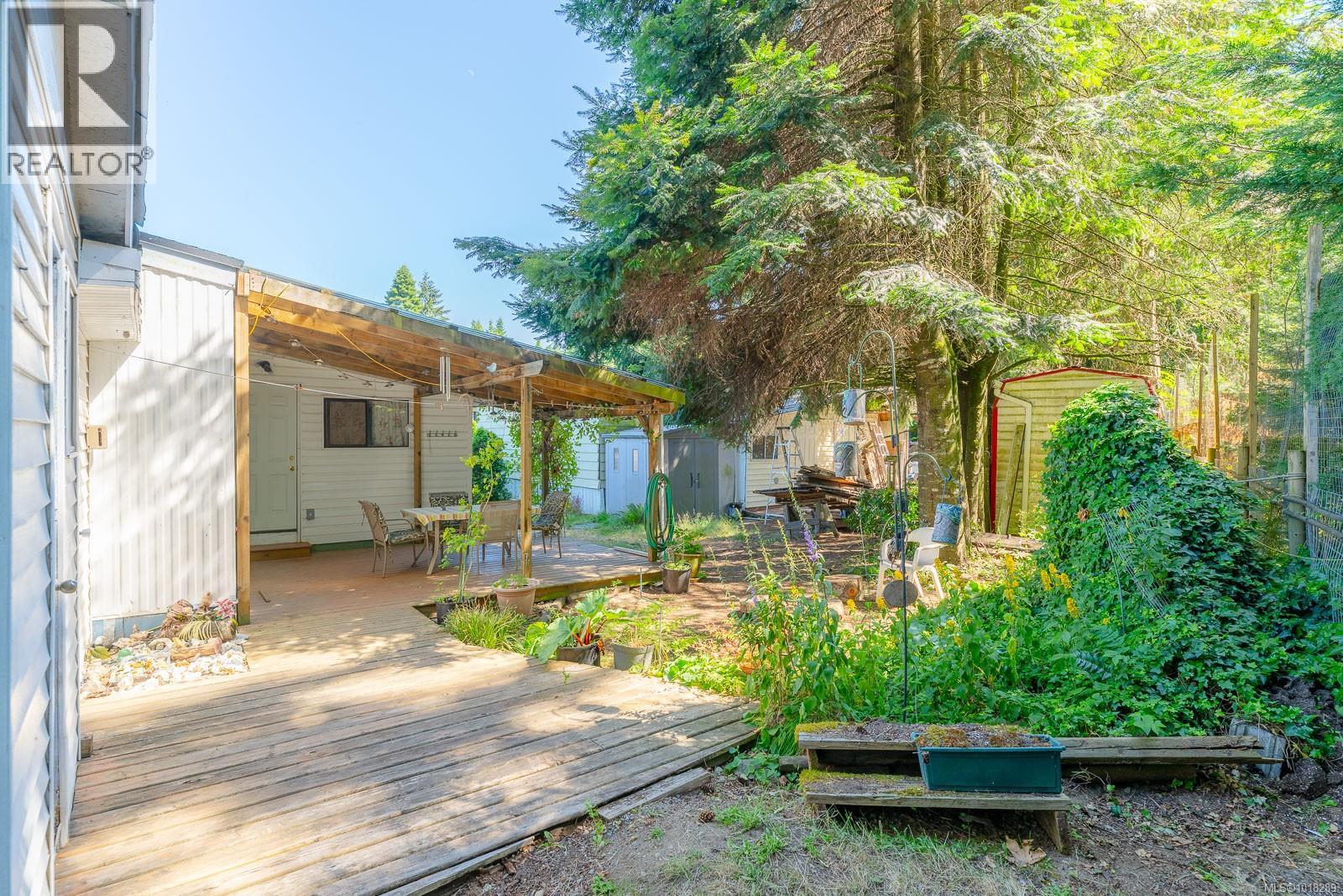 9 5150 Christie Rd, Ladysmith