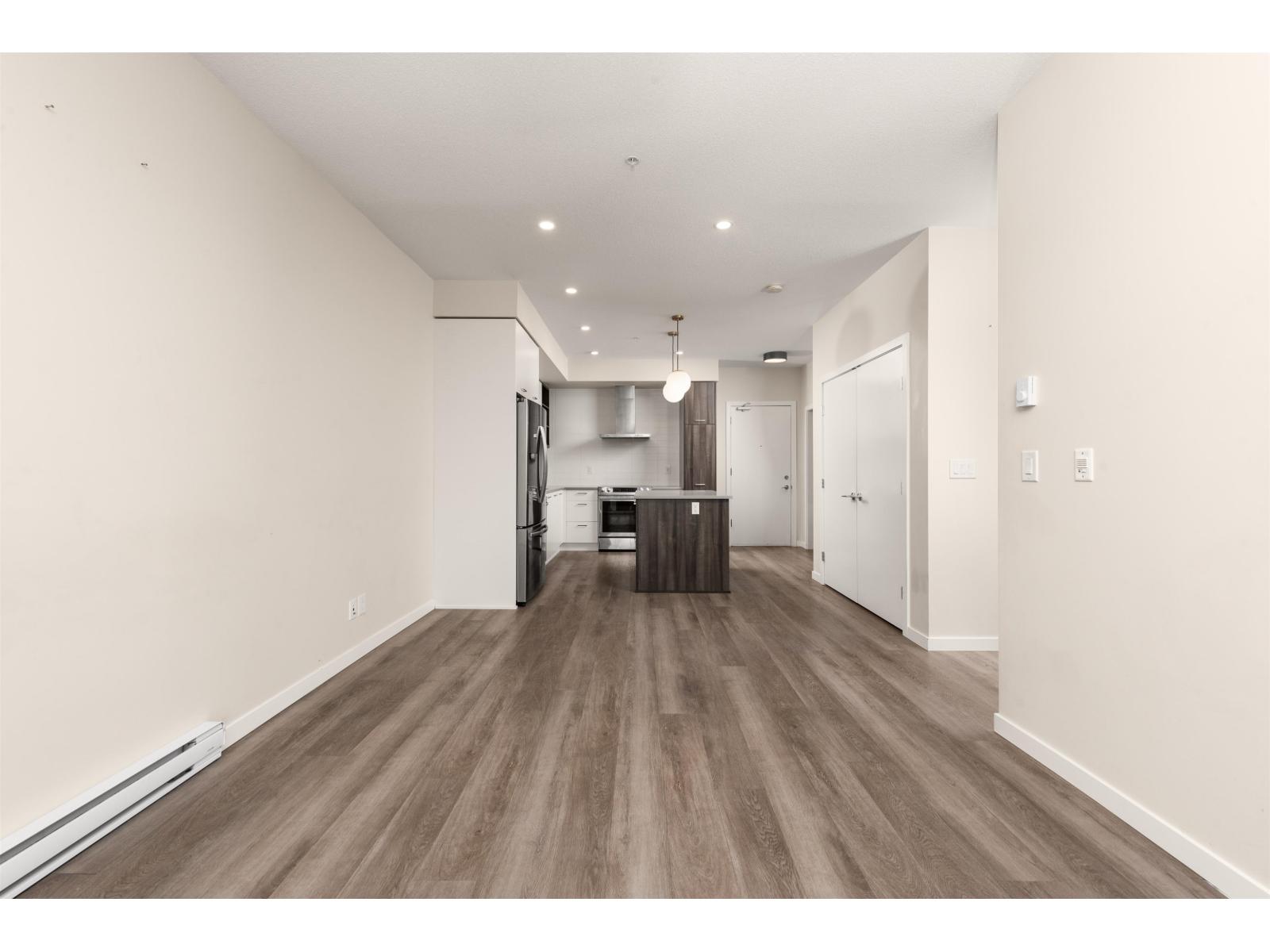 B407 20087 68 AVENUE, Langley