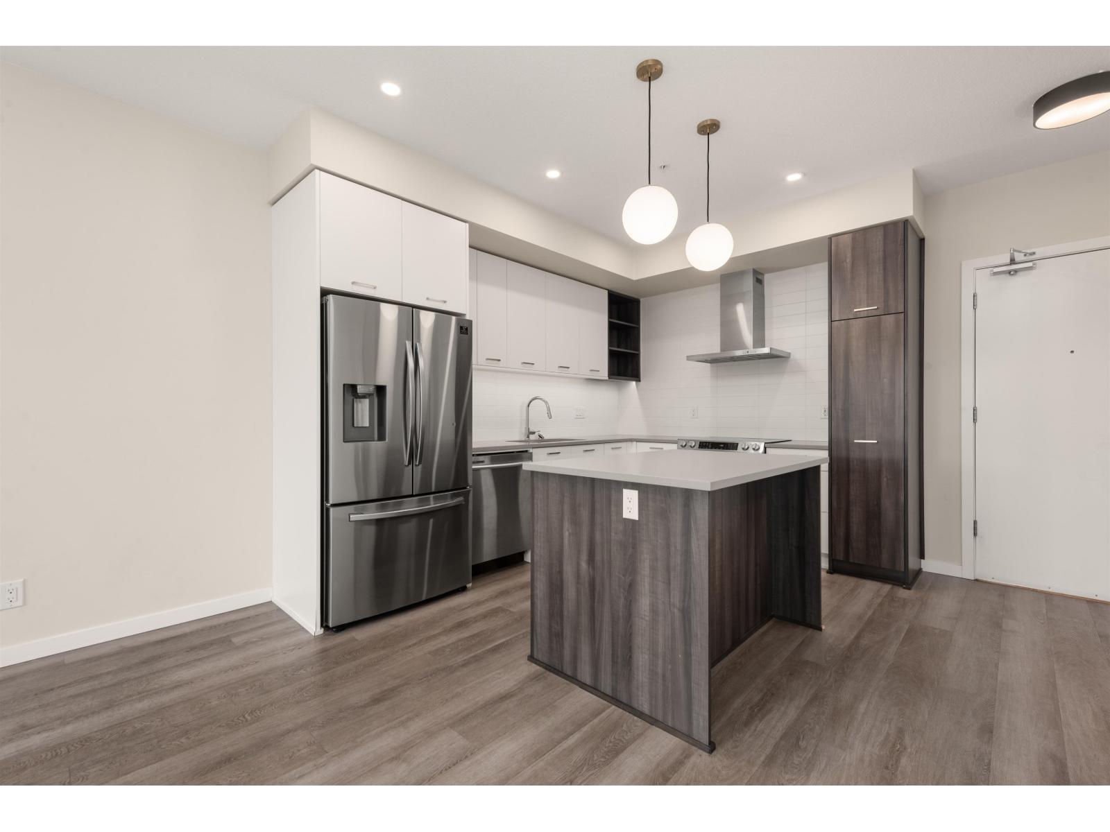 B407 20087 68 AVENUE, Langley