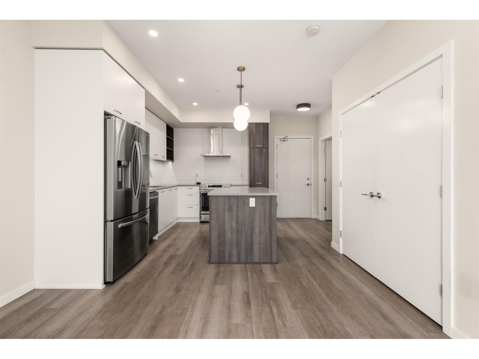 B407 20087 68 AVENUE, Langley