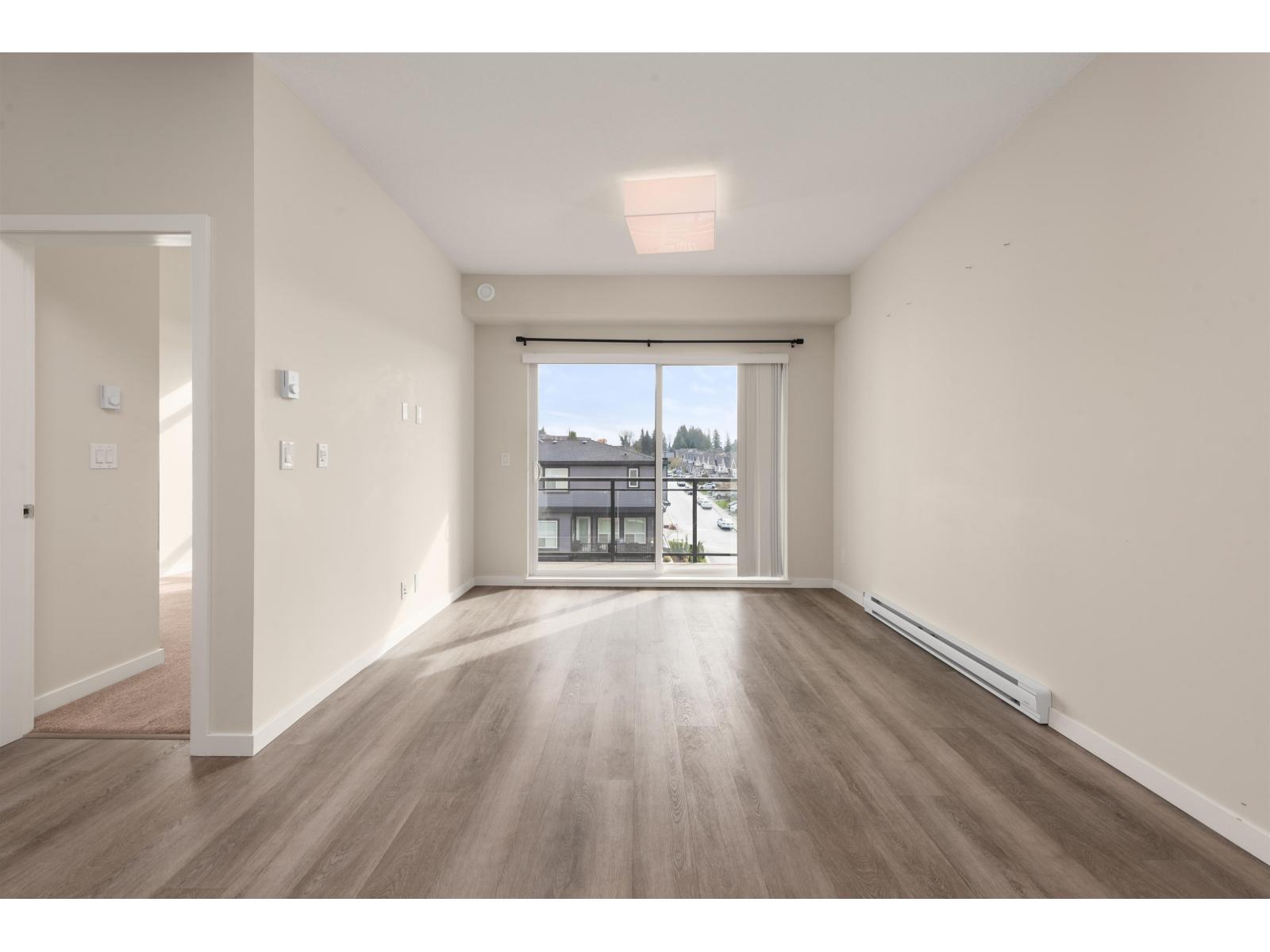 B407 20087 68 AVENUE, Langley