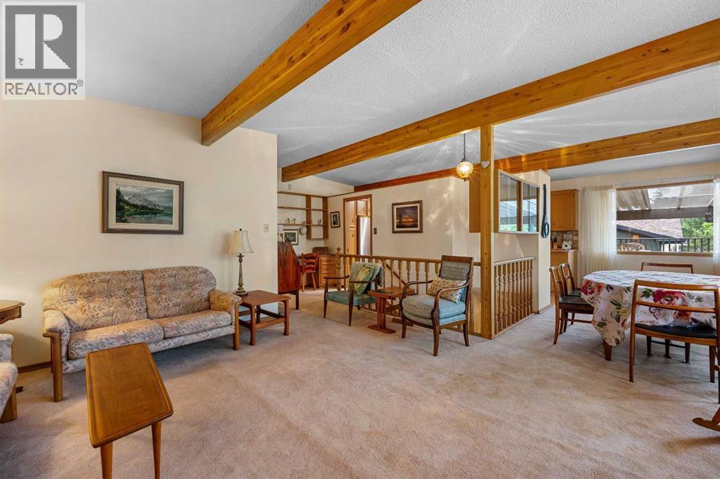 Single Family House Bungalow for Sale in  Varsville Place NW Varsity Calgary 