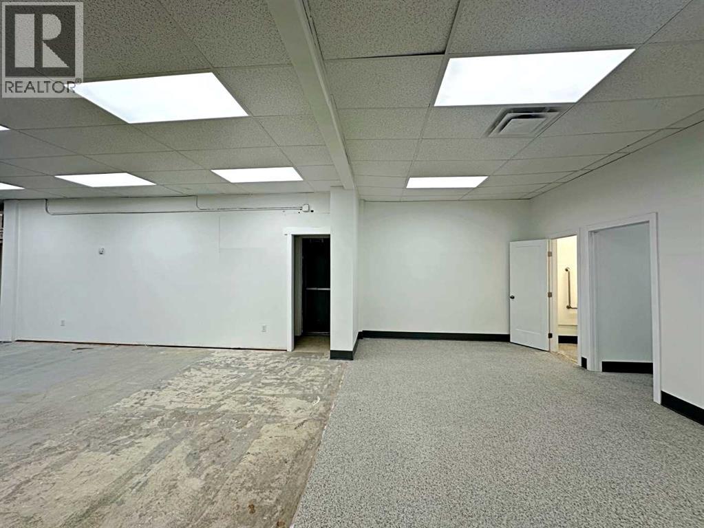 10218 Centennial Drive, Fort McMurray