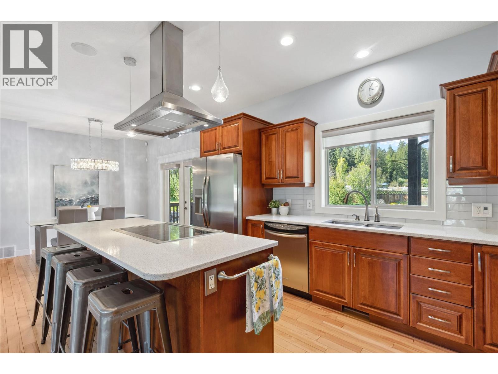 5575 Highway 6 Highway, Coldstream