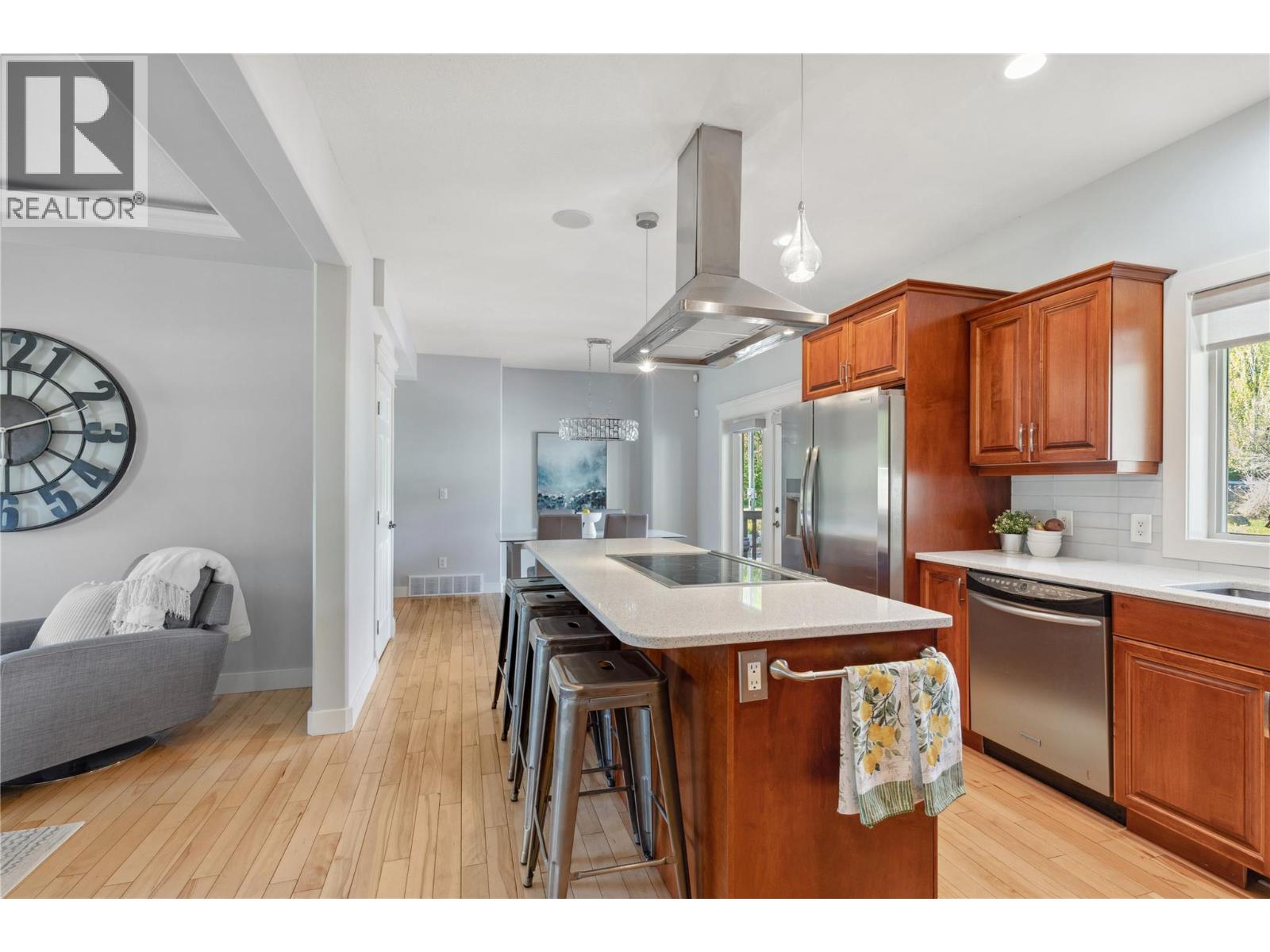 5575 Highway 6 Highway, Coldstream