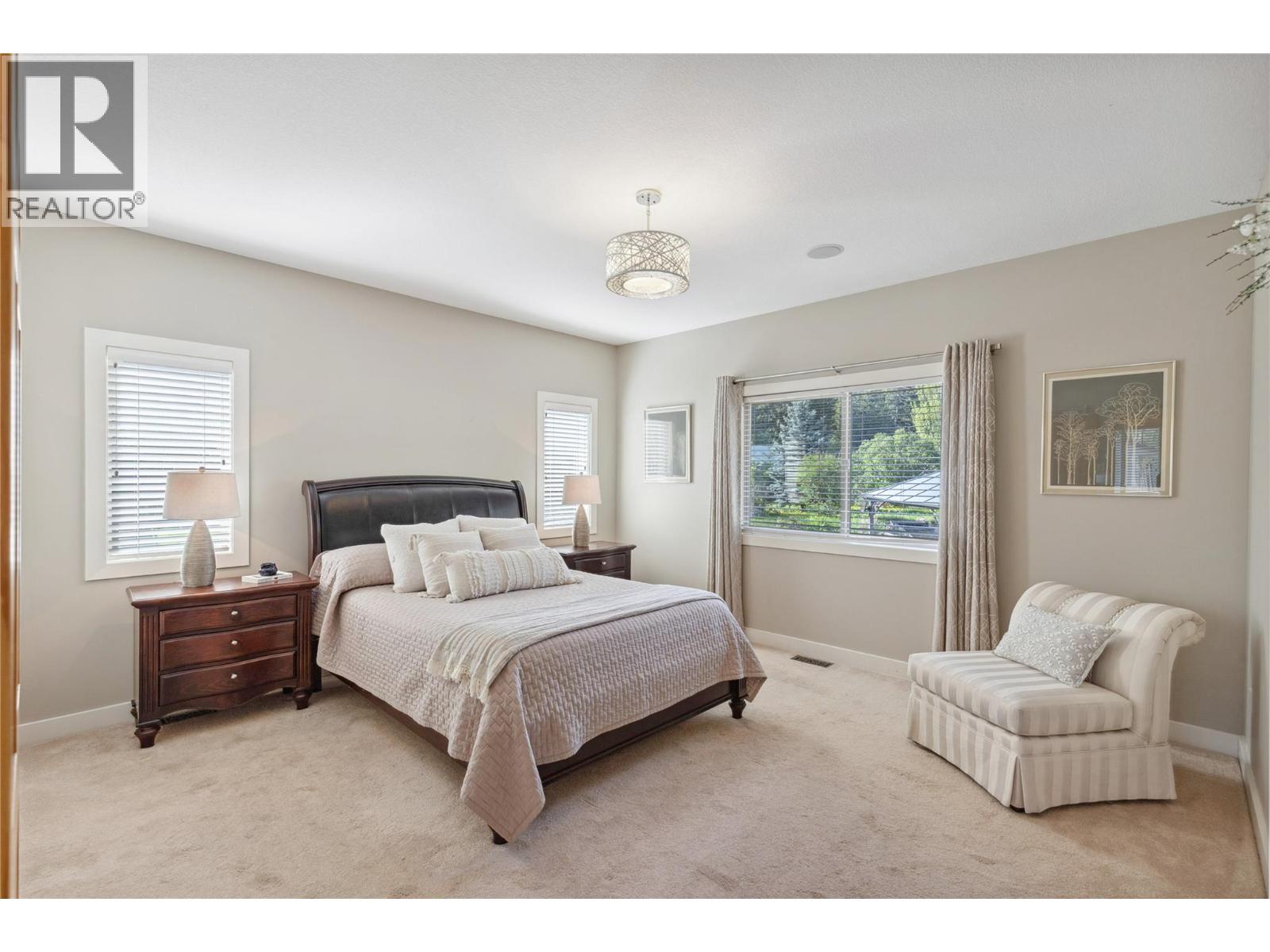 5575 Highway 6 Highway, Coldstream