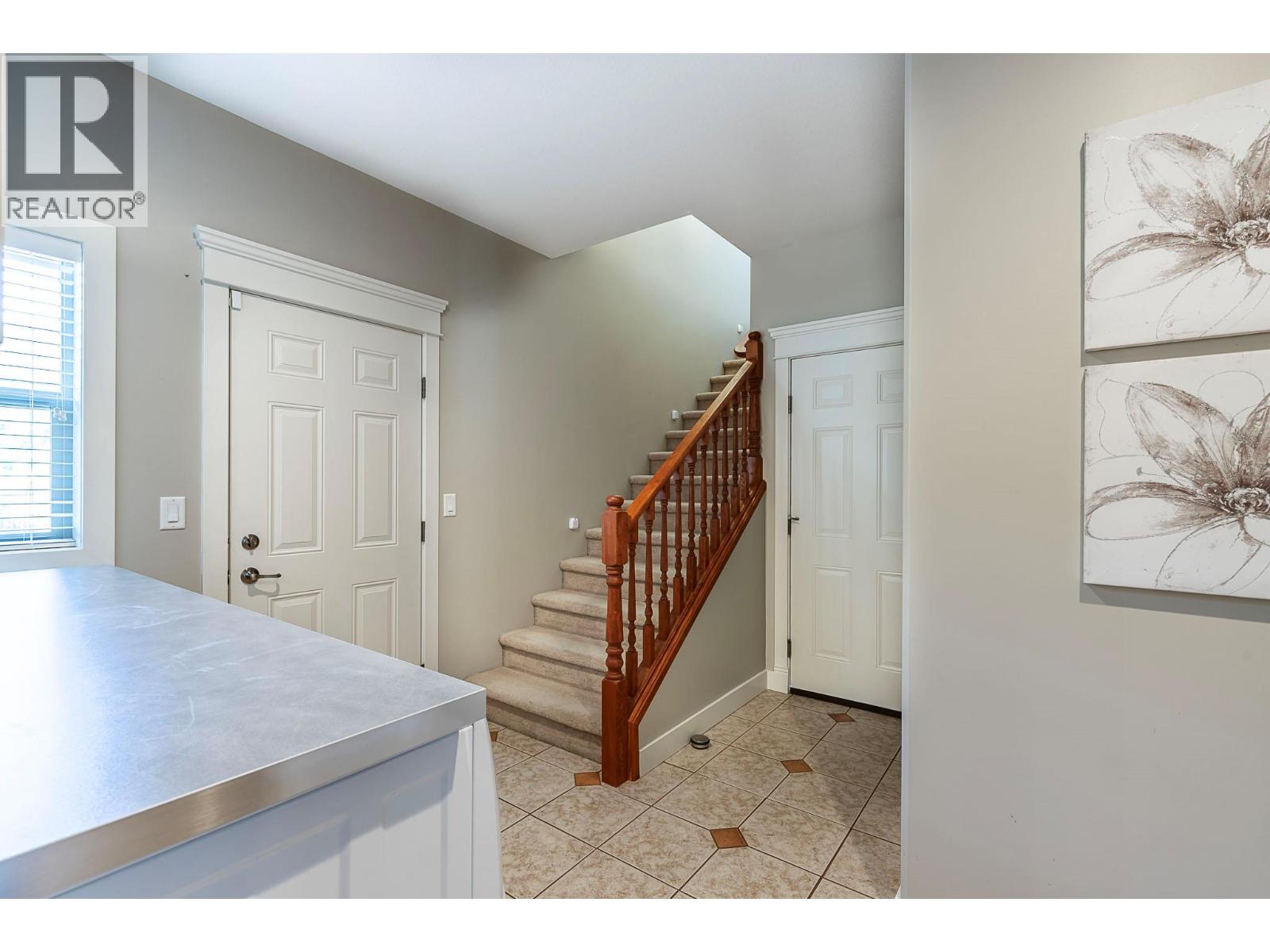 5575 Highway 6 Highway, Coldstream