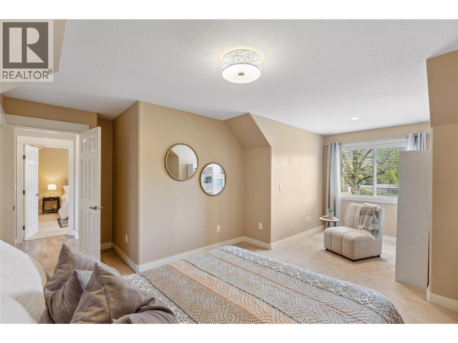 5575 Highway 6 Highway, Coldstream