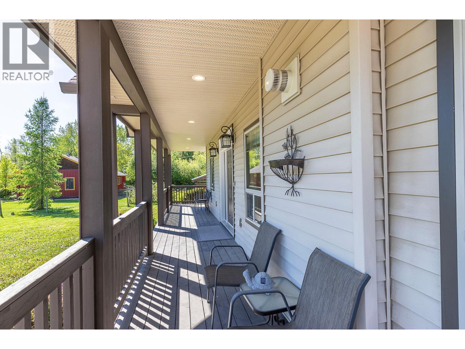 5575 Highway 6 Highway, Coldstream