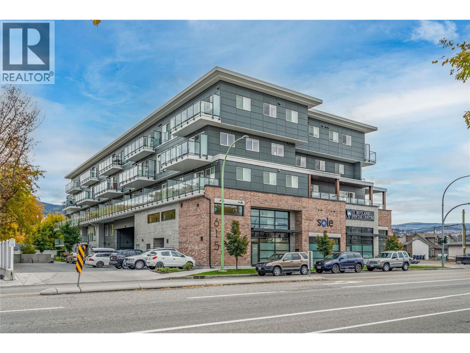 #411-615 Rutland Road North, Kelowna