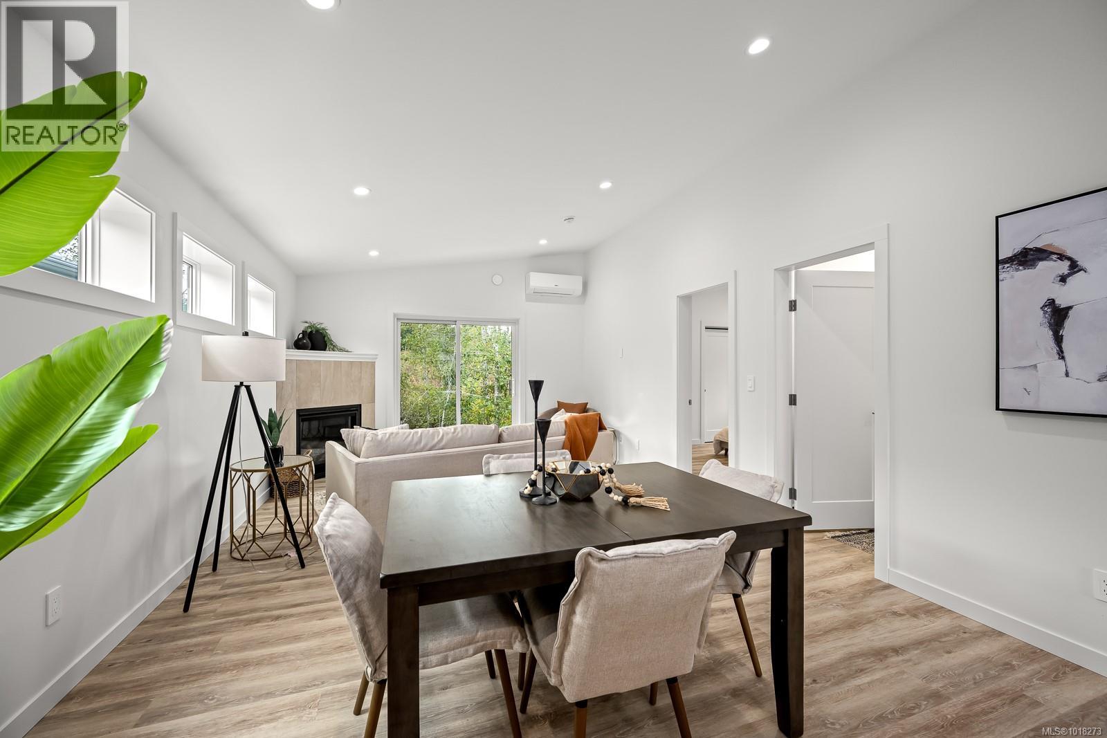 #47 3025 Royston Rd - 10