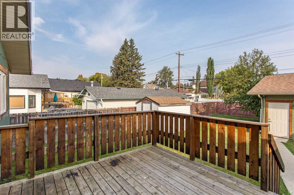 5422 49 Avenue, Lacombe