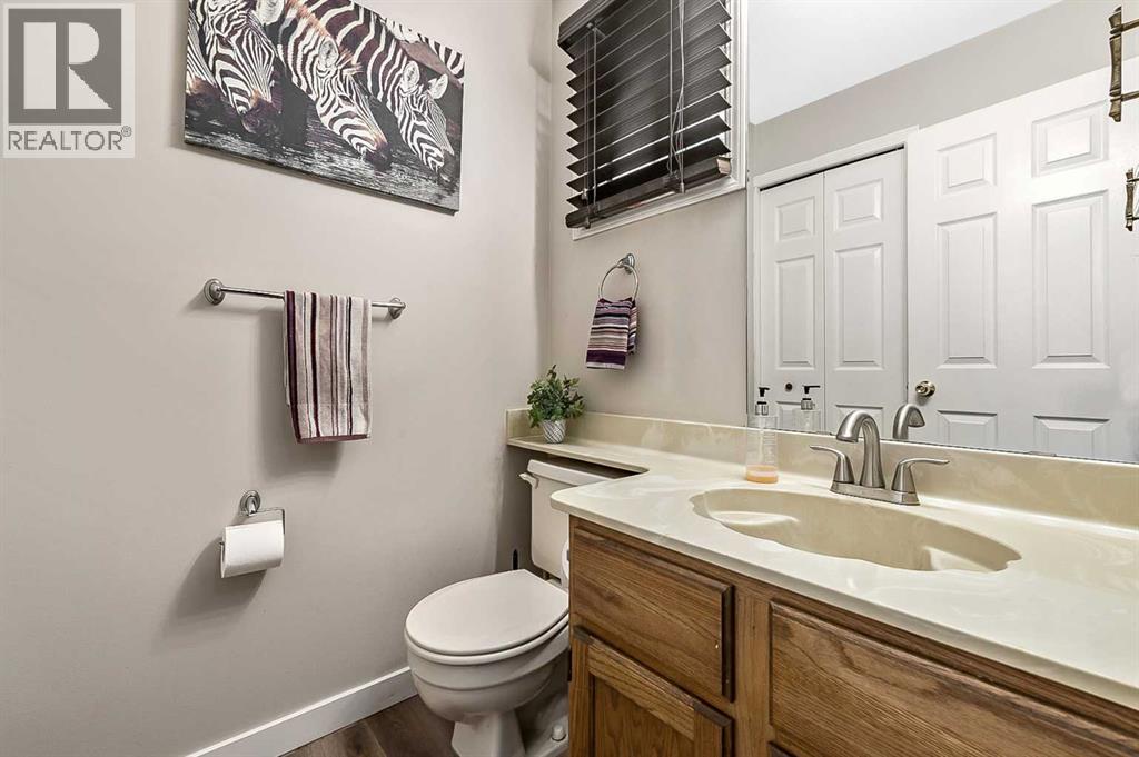 Single Family House for Sale in  Millside Way SW Millrise Calgary 