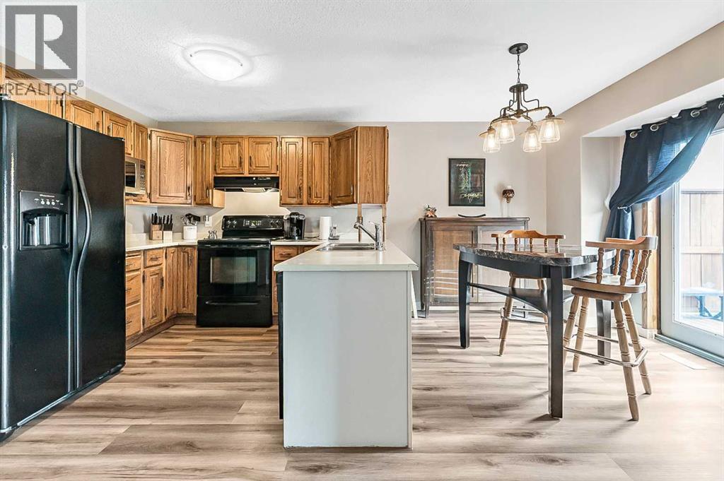 Single Family House for Sale in  Millside Way SW Millrise Calgary 