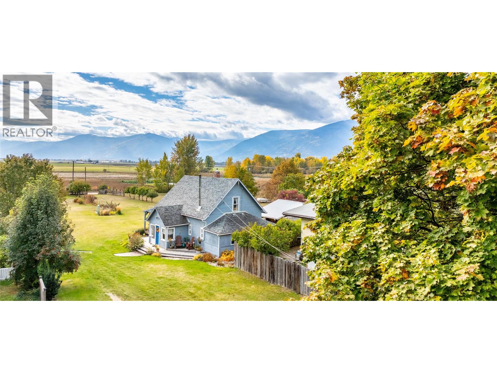 1015 Winlaw Road, Creston