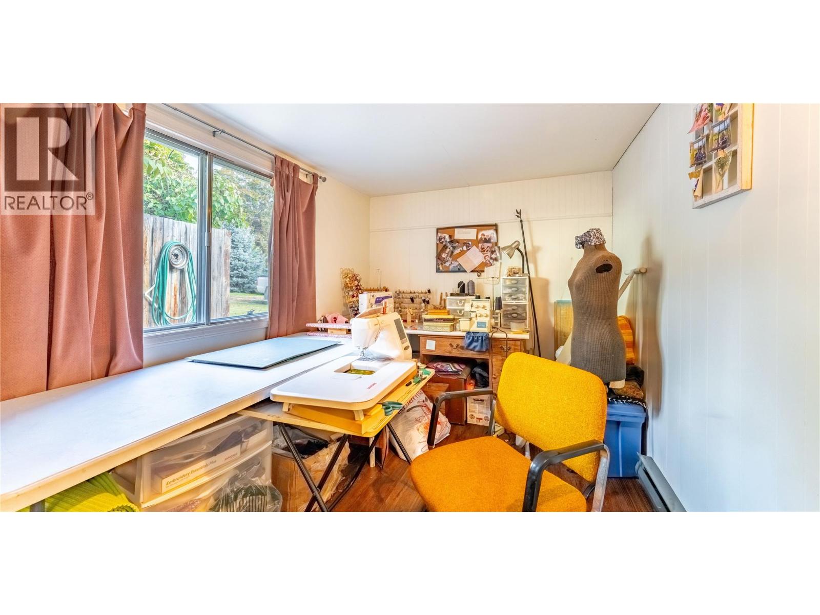 1015 Winlaw Road, Creston