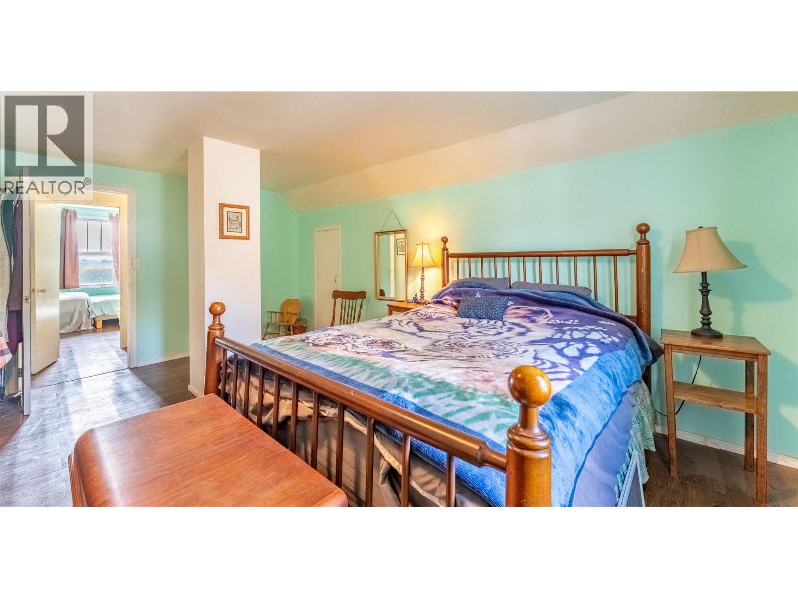 1015 Winlaw Road, Creston