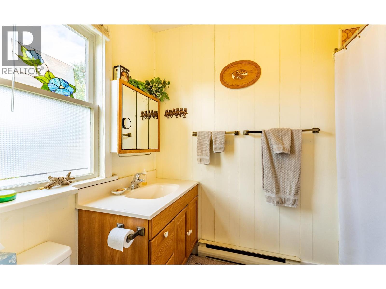 1015 Winlaw Road, Creston