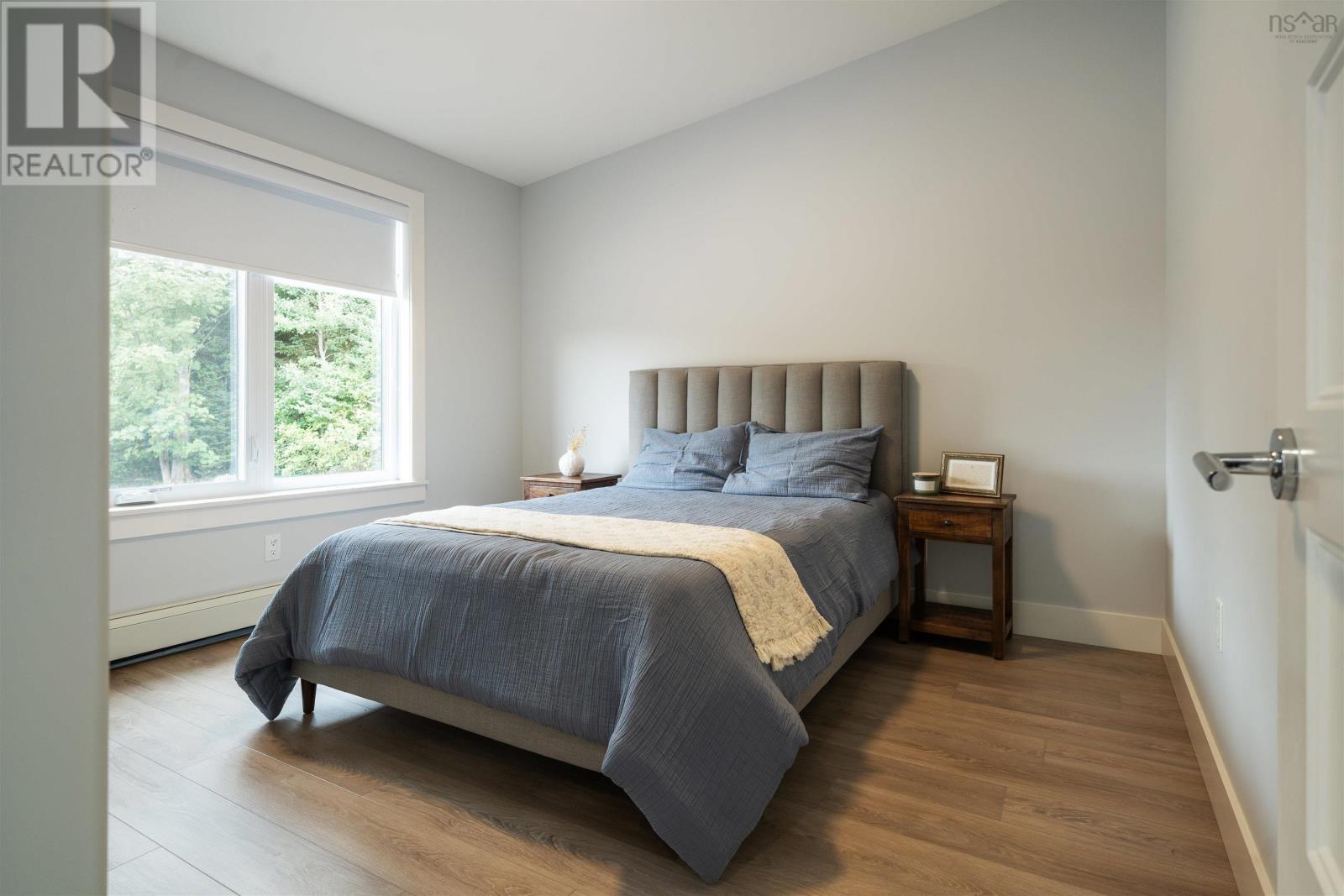 Property 25 of 50 of 41 Rose Heath Lane