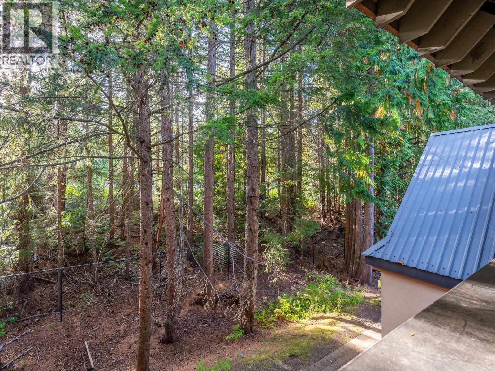 2 4335 NORTHLANDS BOULEVARD, Whistler