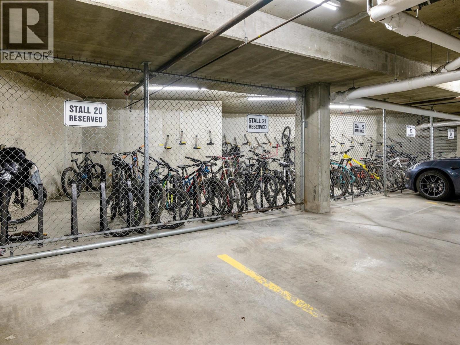 2 4335 NORTHLANDS BOULEVARD, Whistler