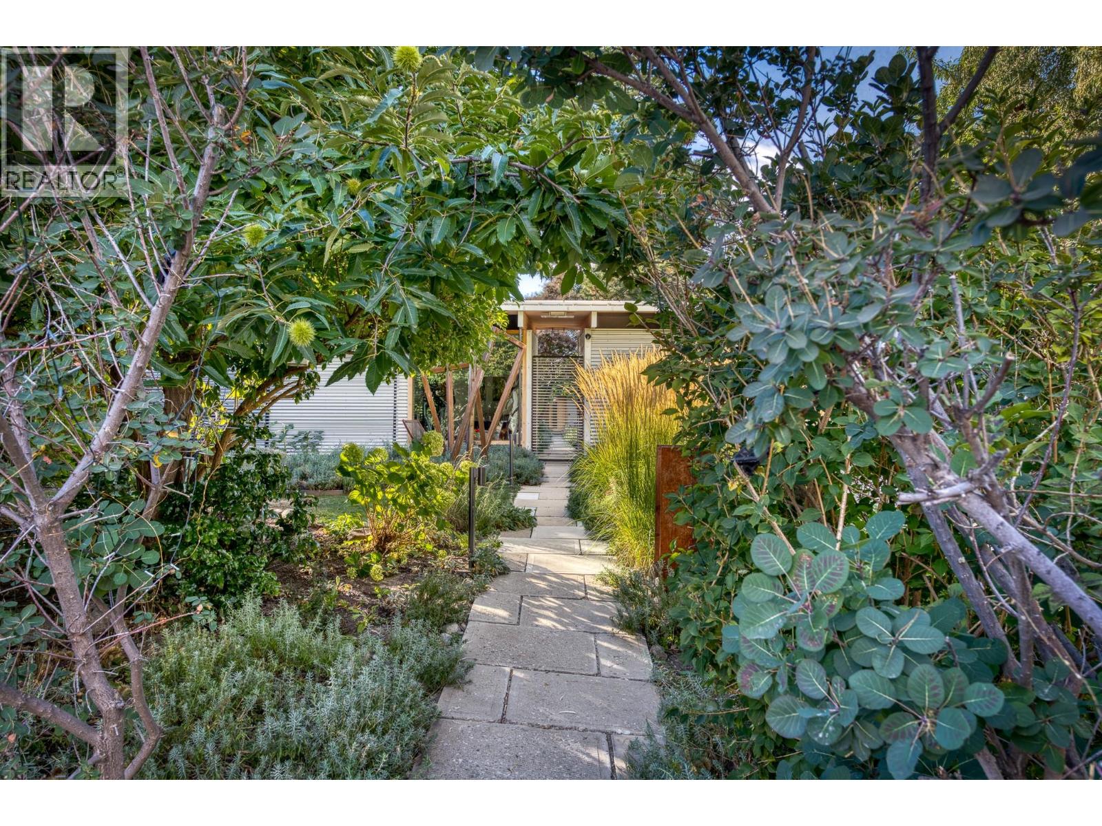 2843 Arawana Place, Naramata