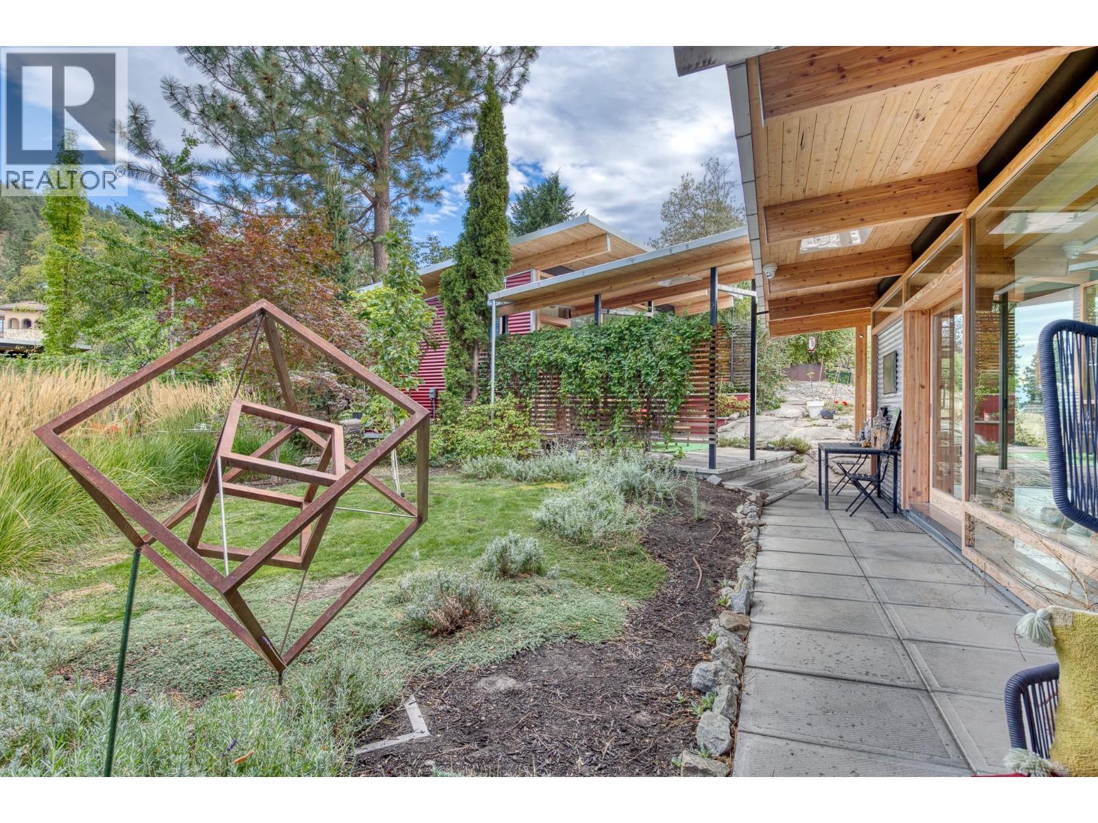2843 Arawana Place, Naramata