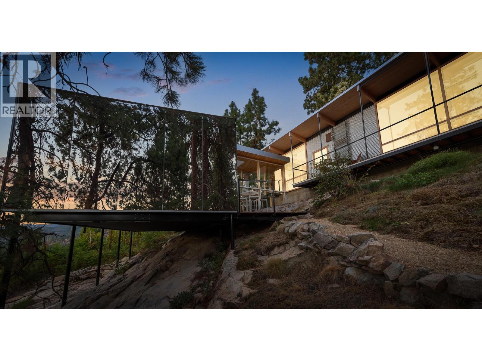 2843 Arawana Place, Naramata